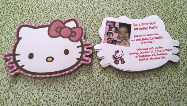 Formed Hello Kitty Invites