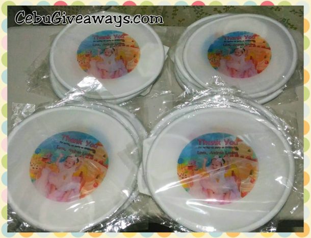 candyland-theme-white-round-fans